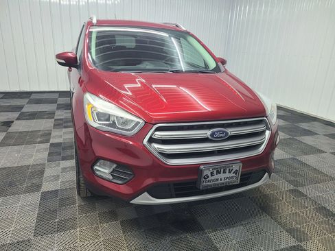 Used 2017 Ford Escape Titanium AWD/4WD image 5