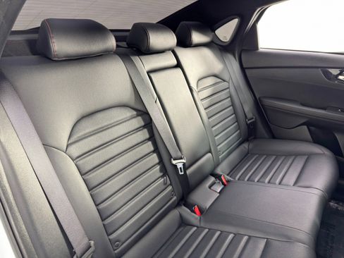 Used 2024 Kia Forte GT w/ GT2 Package image 37