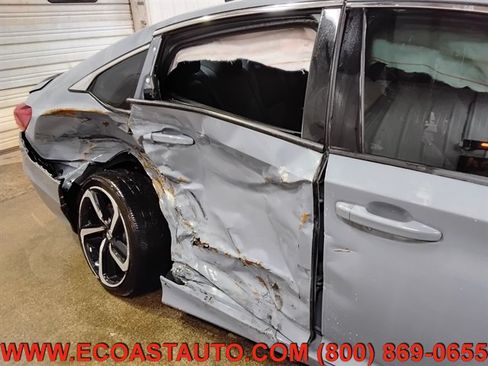 Used 2022 Honda Accord Sport image 15