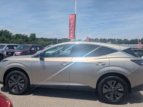 Used 2025 Nissan Murano SL w/ Cargo Package AWD/4WD image 6