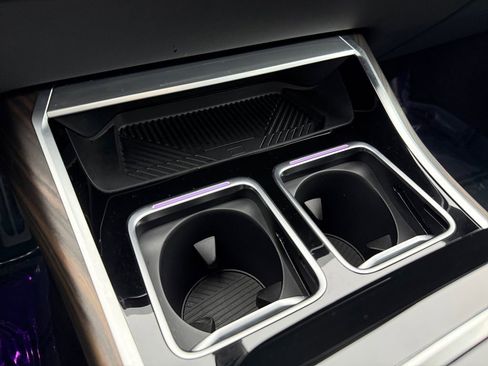 Certified 2025 BMW 740i xDrive image 27