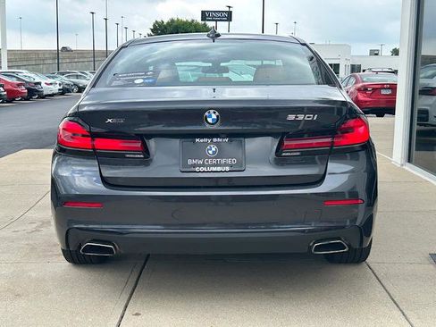 Certified 2022 BMW 530i xDrive 530i xDrive Sedan w/ Convenience Package image 8