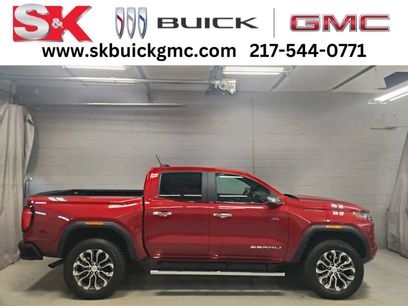 Used 2025 GMC Canyon Denali