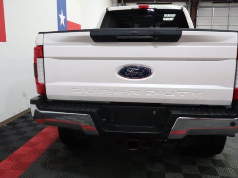 Used 2017 Ford F350 4x4 Crew Cab Super Duty image 20