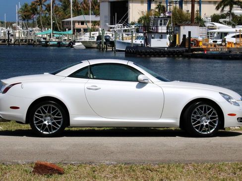 Used 2008 Lexus SC 430 Convertible image 7