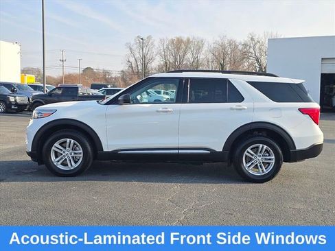 Used 2024 Ford Explorer XLT w/ Equipment Group 202A image 8