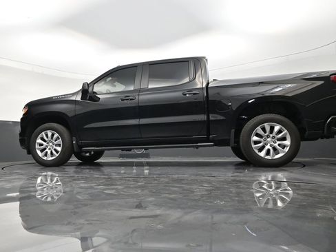 Used 2026 Chevrolet Silverado 1500 Custom RWD image 21