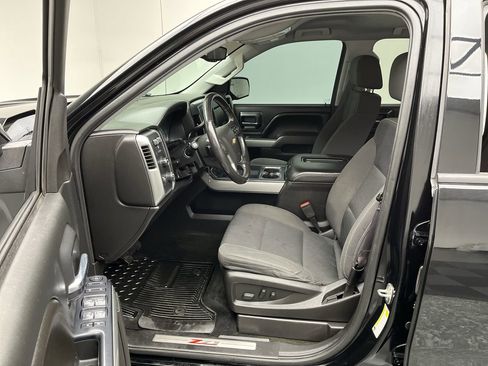 Used 2017 Chevrolet Silverado 1500 LT w/ Midnight Edition AWD/4WD image 3