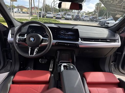 Used 2025 BMW X2 xDrive28i w/ M Sport Package image 37