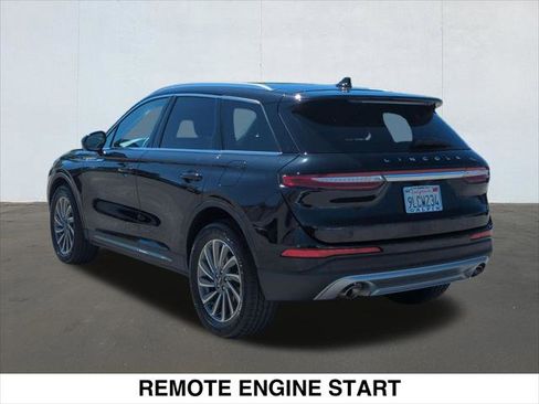 Certified 2023 Lincoln Corsair Reserve image 3