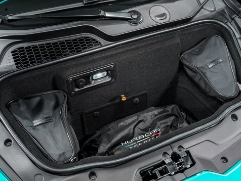 Used 2023 Lamborghini Huracan Tecnica image 44