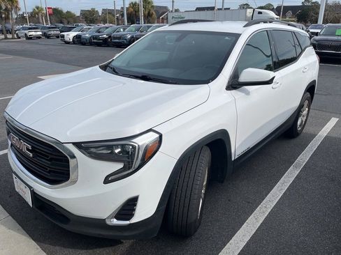 Used 2018 GMC Terrain SLE image 3