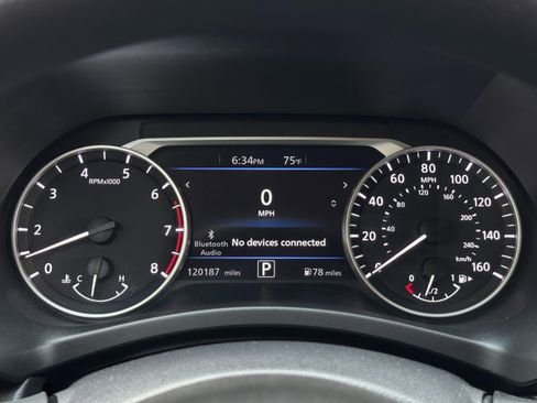 Used 2023 Nissan Sentra SV FWD image 17