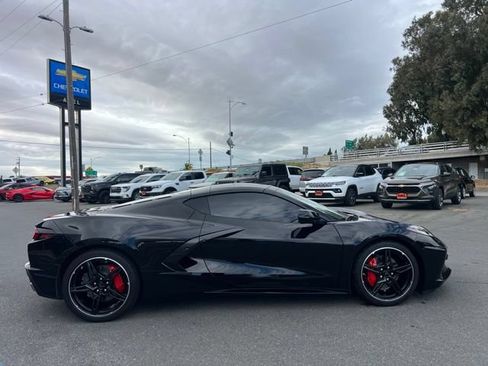 Used 2024 Chevrolet Corvette Stingray Coupe w/ 1LT RWD image 5