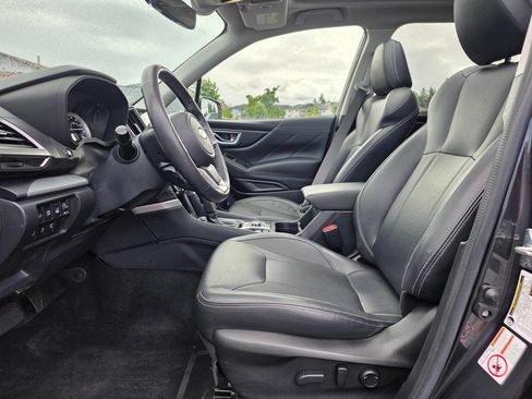 Used 2019 Subaru Forester Limited AWD/4WD image 24