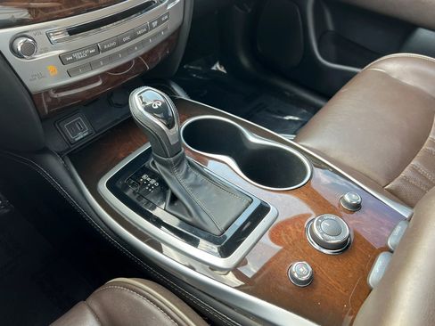Used 2019 INFINITI QX60 Luxe w/ Sensory Package AWD/4WD image 18