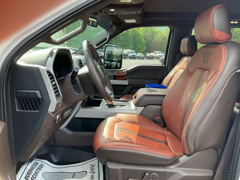 Used 2019 Ford F150 King Ranch w/ Equipment Group 601A Luxury AWD/4WD image 16