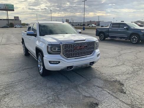 Used 2018 GMC Sierra 1500 Denali w/ Denali Ultimate Package image 4