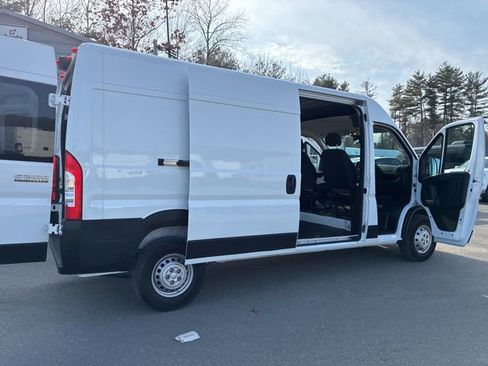 Used 2023 RAM ProMaster 2500 FWD image 33