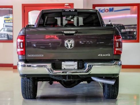 Used 2019 RAM 3500 Laramie image 11