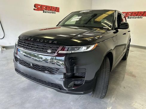 Used 2024 Land Rover Range Rover Sport SE AWD/4WD image 7