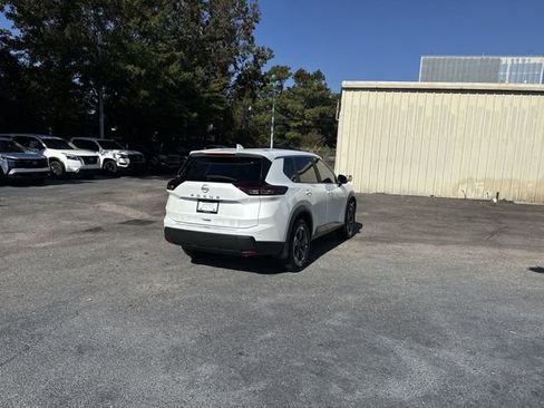 New 2026 Nissan Rogue SV w/ Cold Weather Package image 5