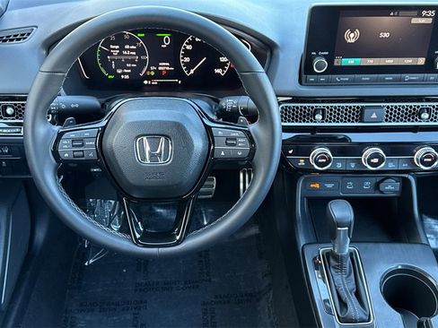 Certified 2025 Honda Civic Sport image 17