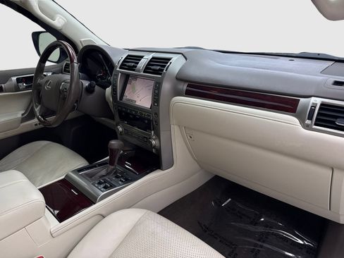 Used 2015 Lexus GX 460 Luxury AWD/4WD image 45