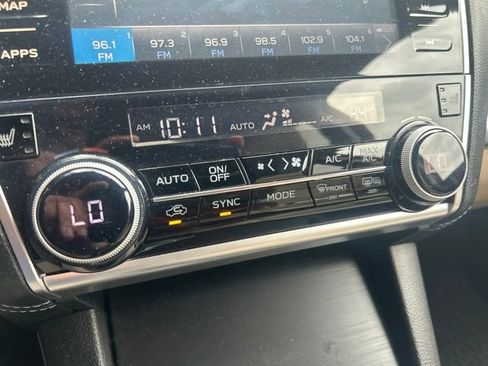 Used 2018 Subaru Outback 2.5i Premium AWD/4WD image 22