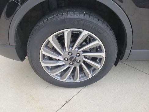 Certified 2024 Lincoln Corsair Reserve w/ Equipment Group 201A AWD/4WD image 19