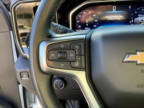 Used 2024 Chevrolet Silverado 2500 LTZ w/ LTZ Convenience Package image 23