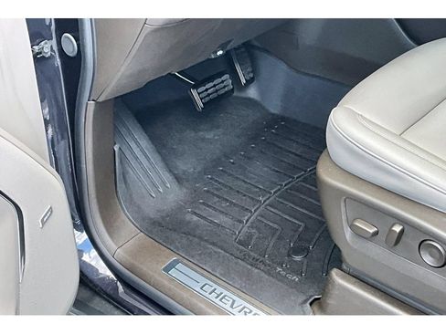 Used 2026 Chevrolet Tahoe Z71 AWD/4WD image 28