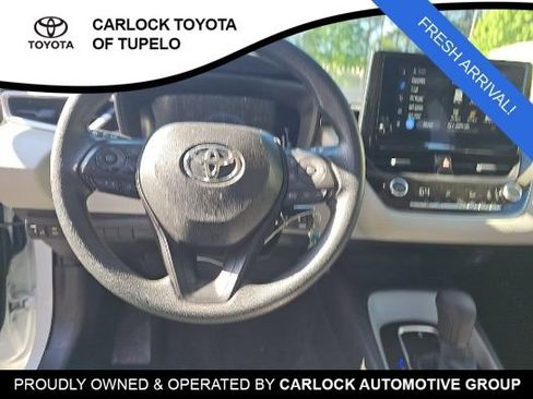 Used 2026 Toyota Corolla LE FWD image 8