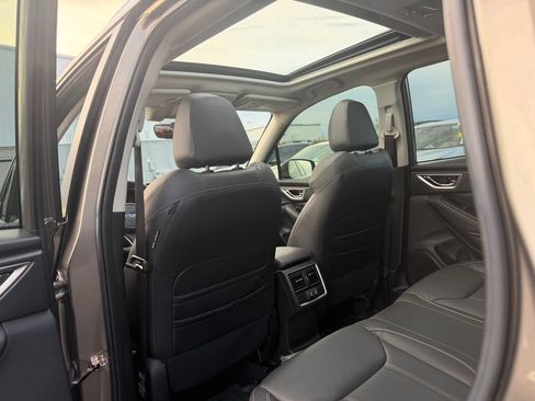 Used 2021 Subaru Forester Limited w/ Popular Package #3 AWD/4WD image 6