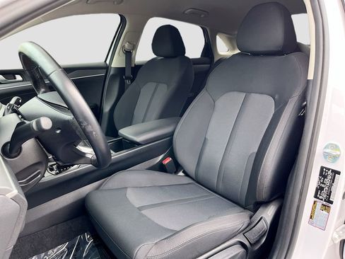 Certified 2022 Kia K5 LXS AWD/4WD image 15