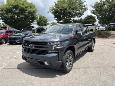 Used 2022 Chevrolet Silverado 1500 RST w/ Safety Package AWD/4WD image 3