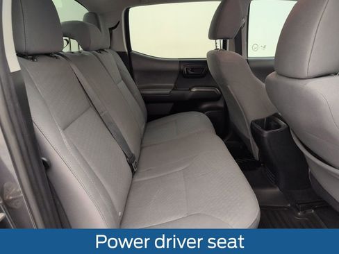 Used 2020 Toyota Tacoma SR5 image 17