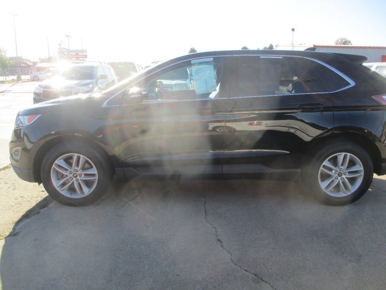 Used 2018 Ford Edge SEL w/ Equipment Group 201A AWD/4WD image 3