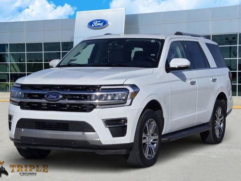 Certified 2024 Ford Expedition Limited image 2