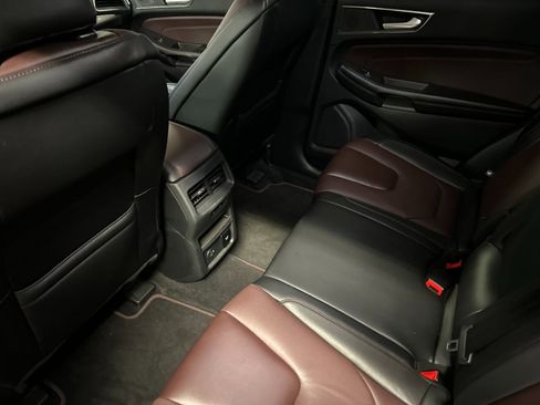 Used 2022 Ford Edge Titanium w/ Equipment Group 301A image 11