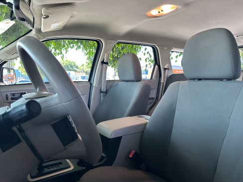 Used 2012 Ford Escape XLS FWD image 5