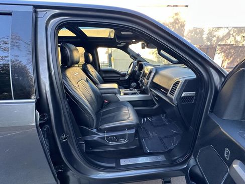 Used 2015 Ford F150 Platinum w/ Equipment Group 701A Luxury image 11