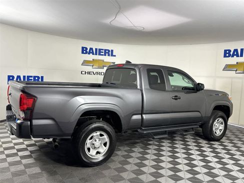 Used 2023 Toyota Tacoma SR AWD/4WD image 6
