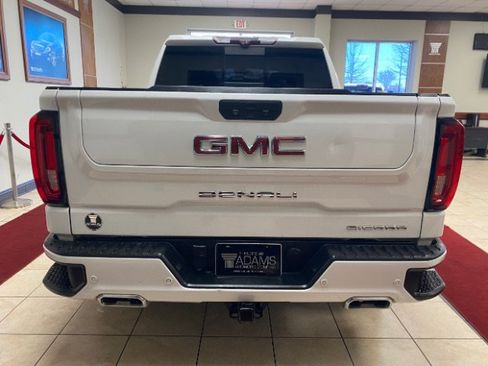 Used 2020 GMC Sierra 1500 Denali w/ Denali Ultimate Package AWD/4WD image 3