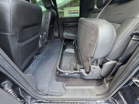 Used 2014 Ford F250 Platinum w/ FX4 Off-Road Package AWD/4WD image 40