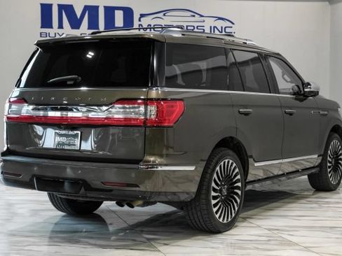 Used 2020 Lincoln Navigator Black Label w/ Cargo Convenience Package AWD/4WD image 12