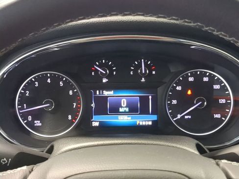 Used 2022 Buick Encore Preferred AWD/4WD image 30