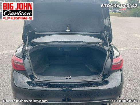 Used 2019 INFINITI Q50 Luxe w/ Cargo Package (L96) RWD image 13