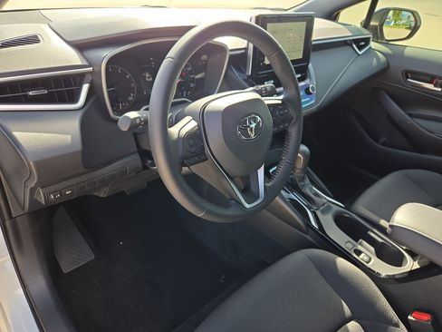 Used 2026 Toyota Corolla SE FWD image 13