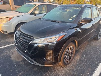 Used 2024 Nissan Kicks SV